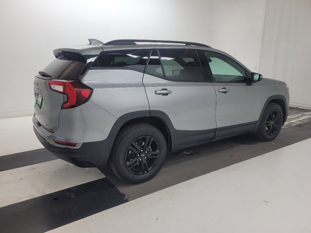 Used 2023 GMC Terrain AT4 image 10