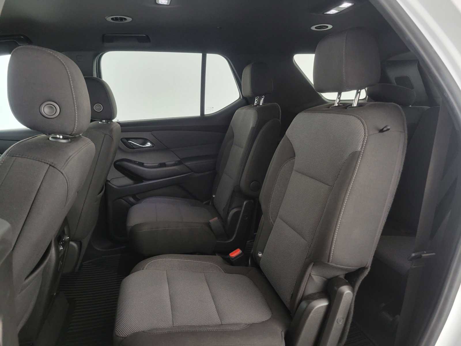 Used 2023 Chevrolet Traverse LT FWD image 18