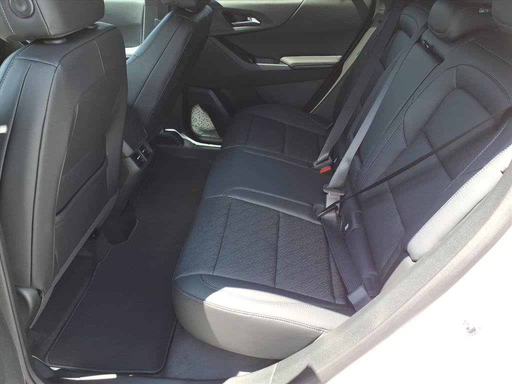 New 2026 Chevrolet Equinox LT w/ Convenience Package II AWD/4WD image 6