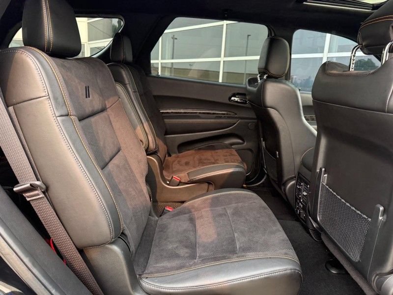 Used 2023 Dodge Durango R/T w/ Hemi Orange Plus Package AWD/4WD image 12
