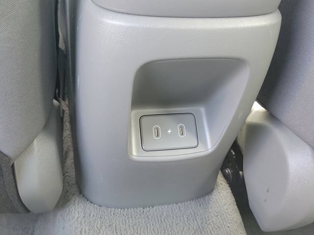Certified 2024 Hyundai Elantra SEL FWD image 23