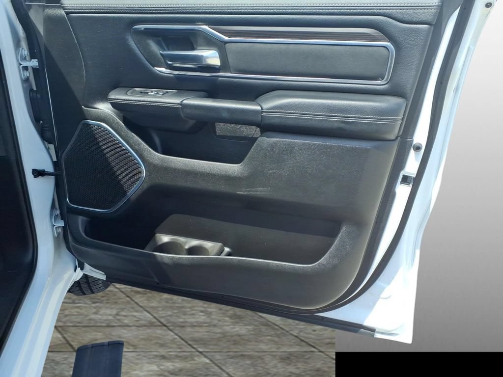 Used 2026 RAM 1500 Laramie w/ Sport Appearance Package AWD/4WD image 13