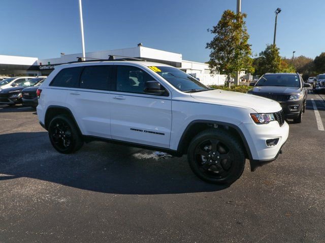 Used 2018 Jeep Grand Cherokee Laredo image 11