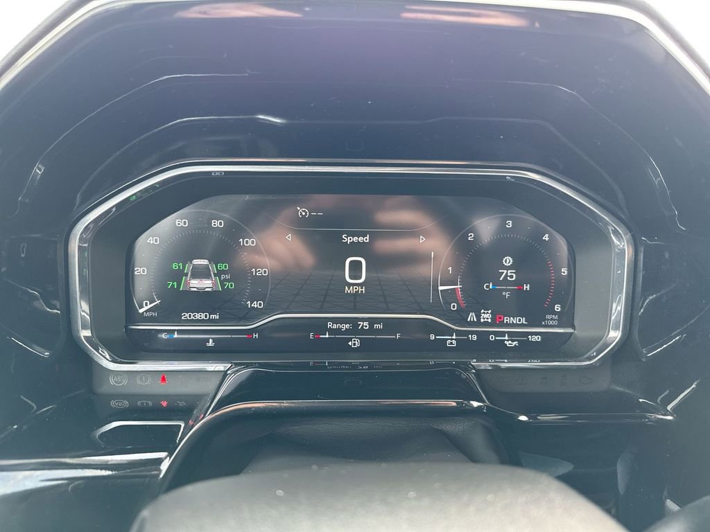 Used 2024 GMC Sierra 2500 SLT image 12