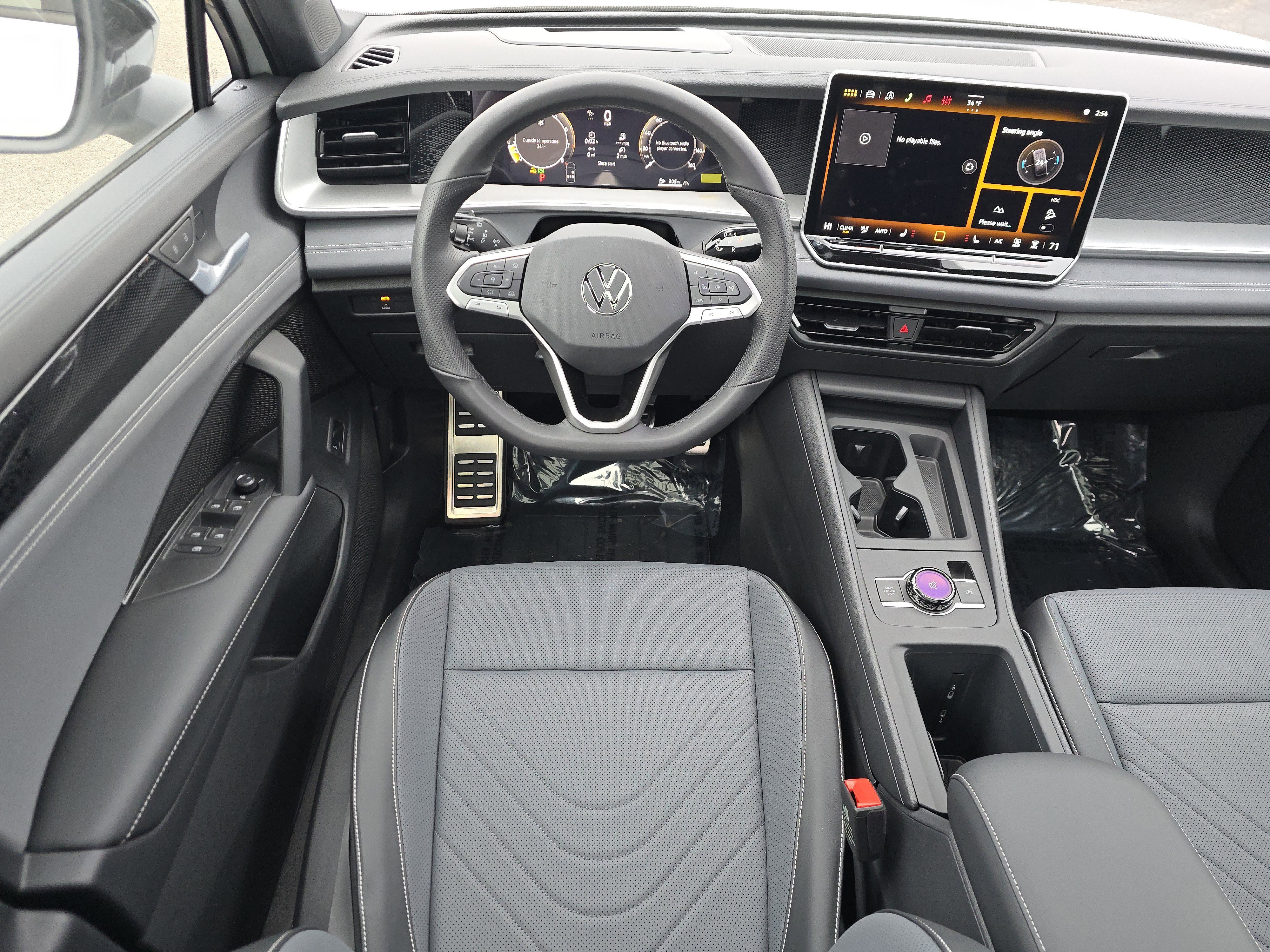 New 2026 Volkswagen Tiguan SE R-Line image 19