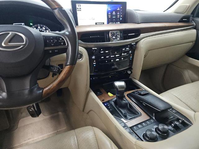 Used 2017 Lexus LX 570 4WD image 6