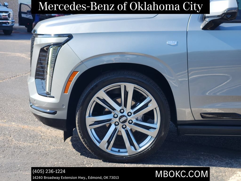 Used 2025 Cadillac Escalade Sport Platinum w/ LPO, Floor Liner Package AWD/4WD image 6