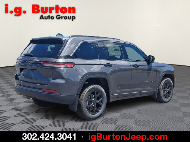New 2026 Jeep Grand Cherokee Altitude AWD/4WD image 4