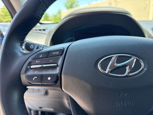 Used 2022 Hyundai Kona SEL w/ Convenience Package AWD/4WD image 38