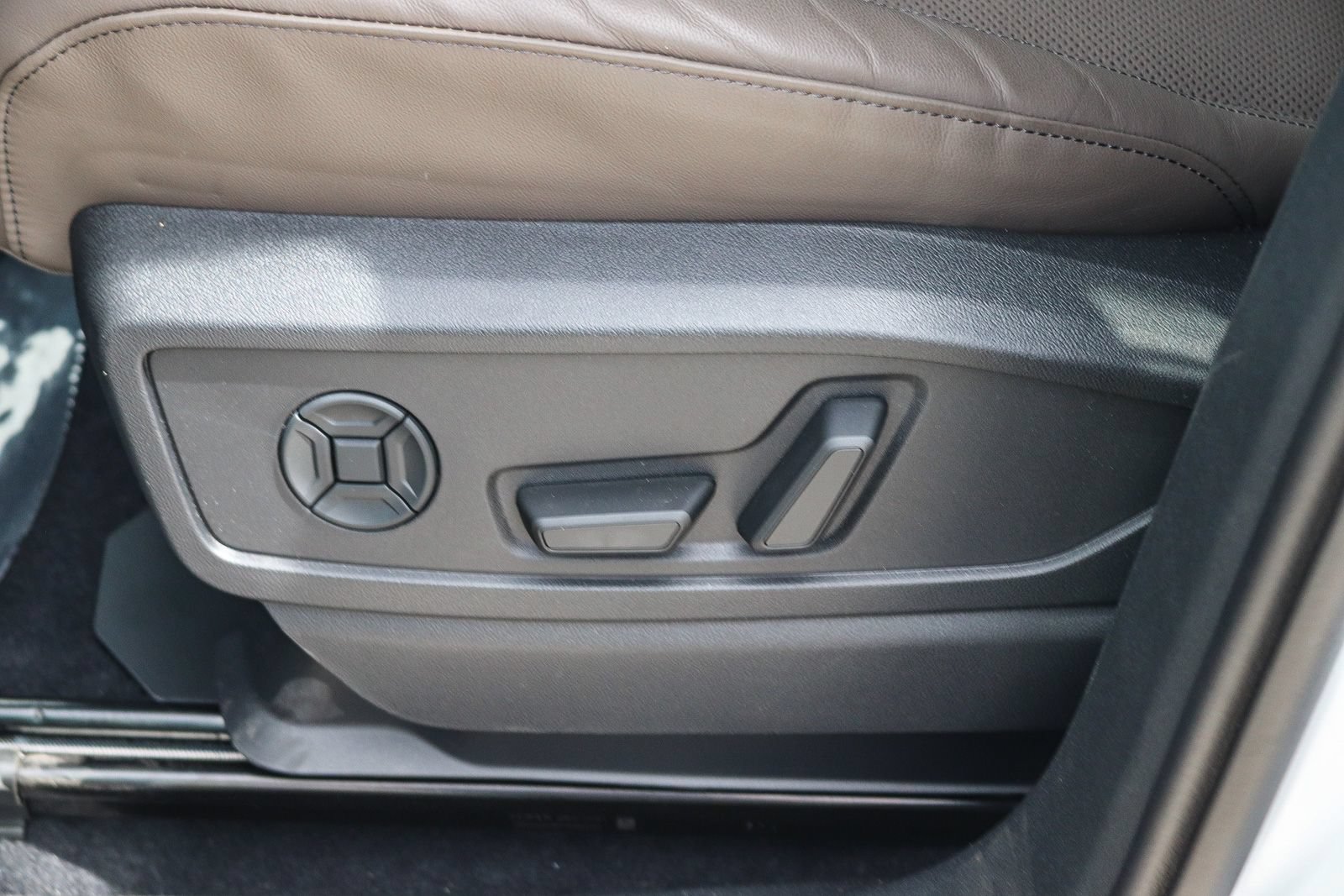 New 2026 Audi Q5 Premium Plus AWD/4WD image 22