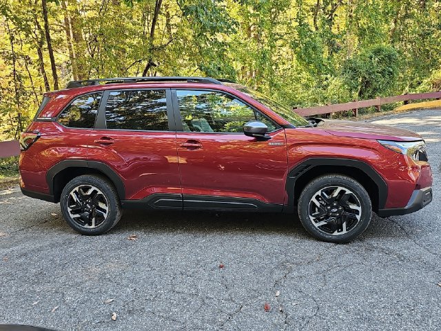 New 2026 Subaru Forester Premium AWD/4WD image 2