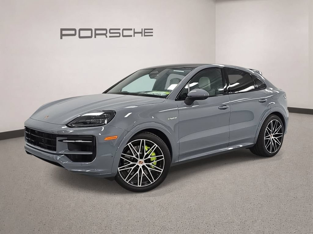 New 2026 Porsche Cayenne S AWD/4WD image 1