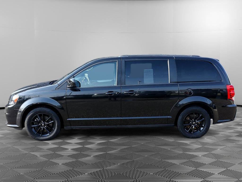 Used 2019 Dodge Grand Caravan GT image 2