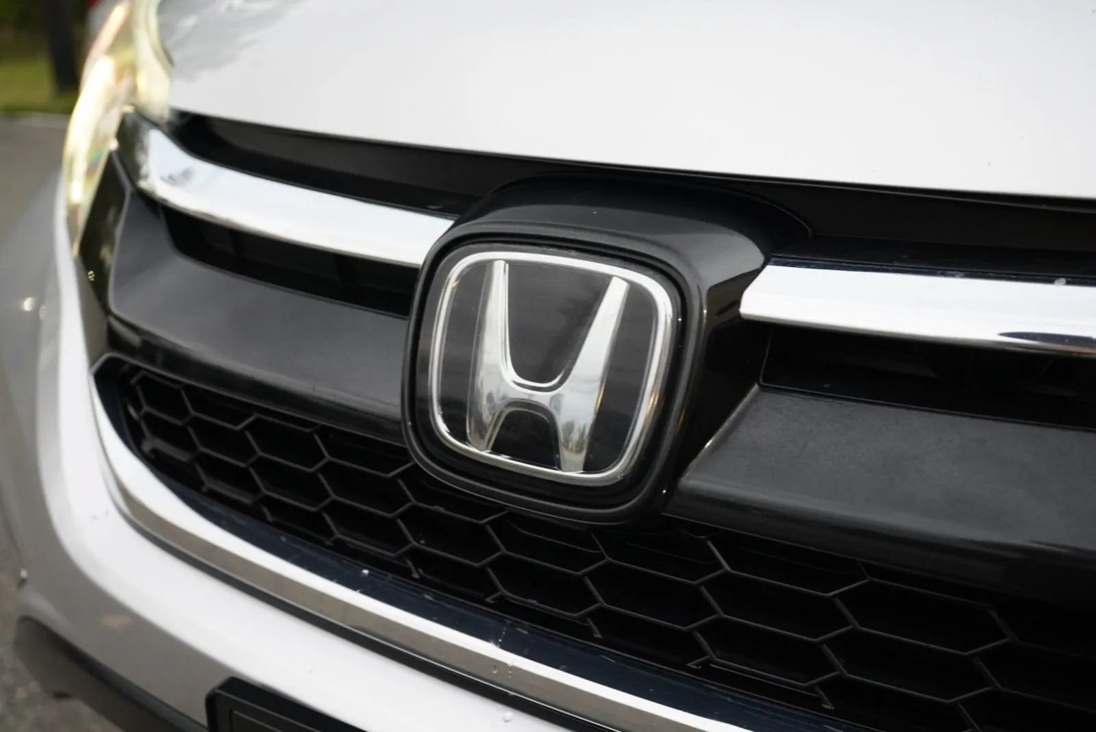 Used 2016 Honda CR-V Touring image 10