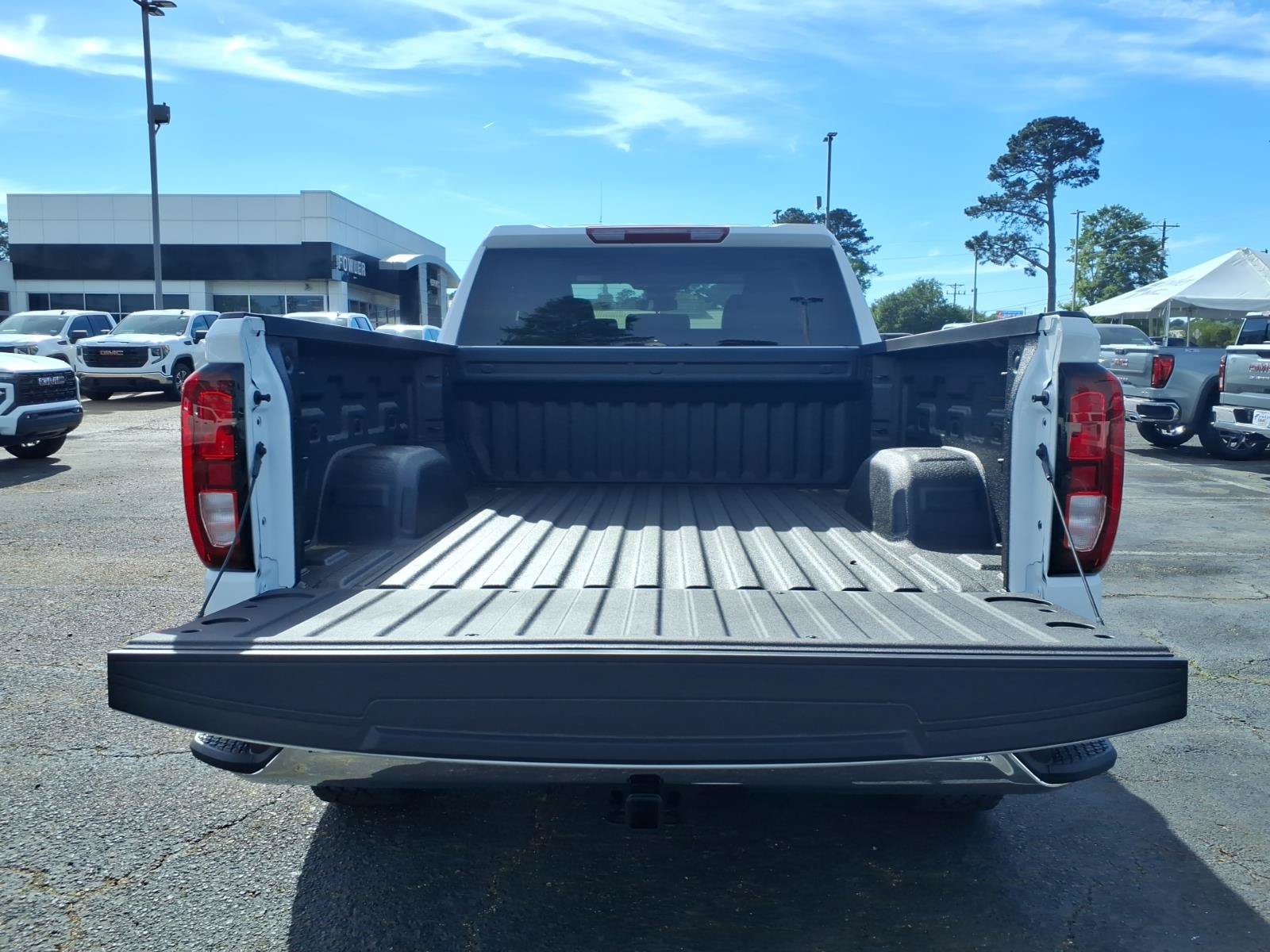 New 2026 GMC Sierra 1500 Pro w/ Pro Value Package AWD/4WD image 5