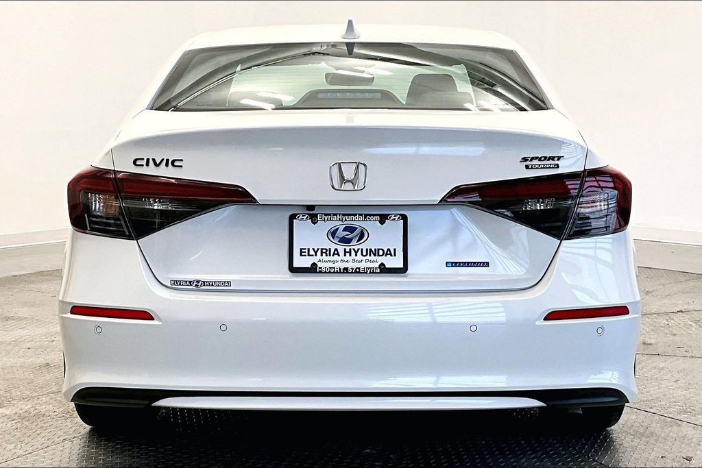 Used 2026 Honda Civic Sport Touring image 4