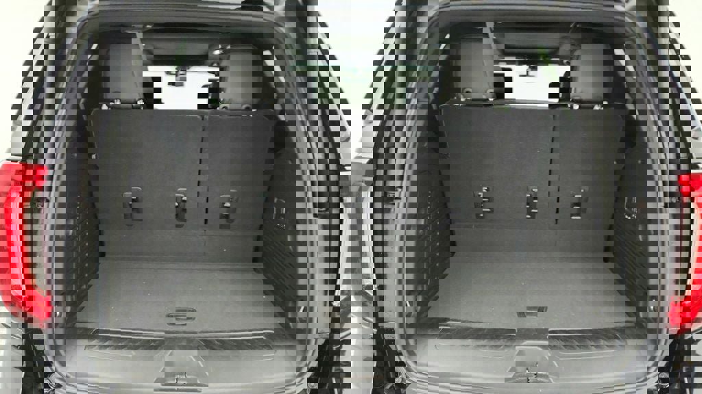 Used 2021 GMC Yukon SLT w/ SLT Premium Package image 25