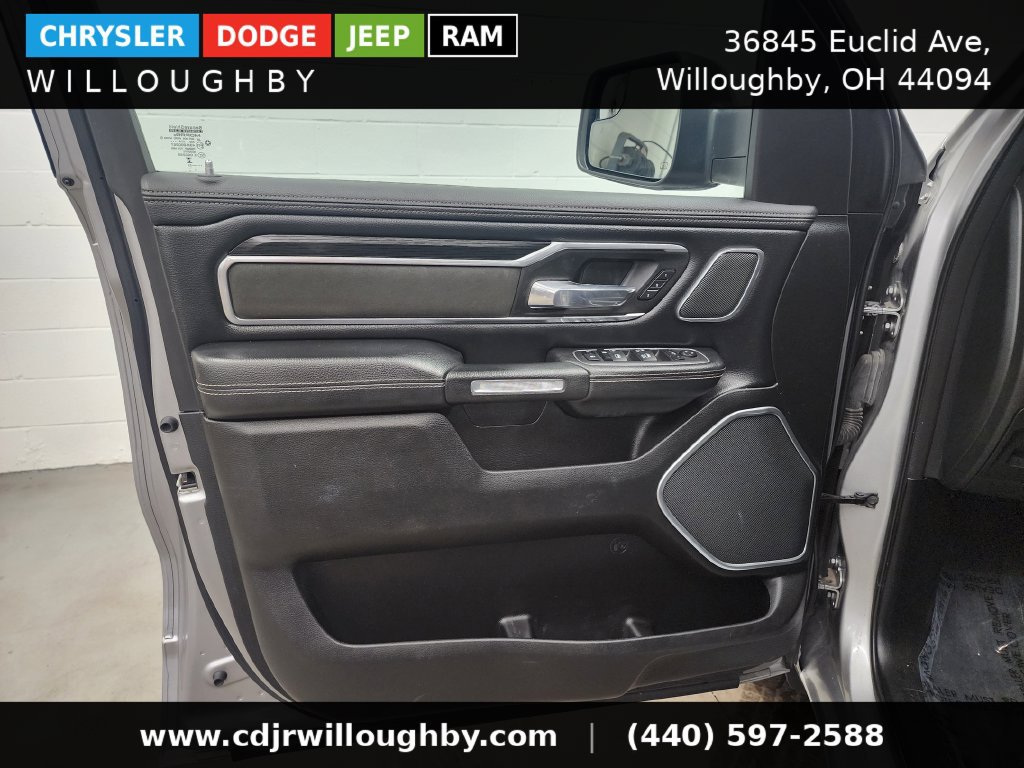 Used 2023 RAM 1500 Laramie AWD/4WD image 11