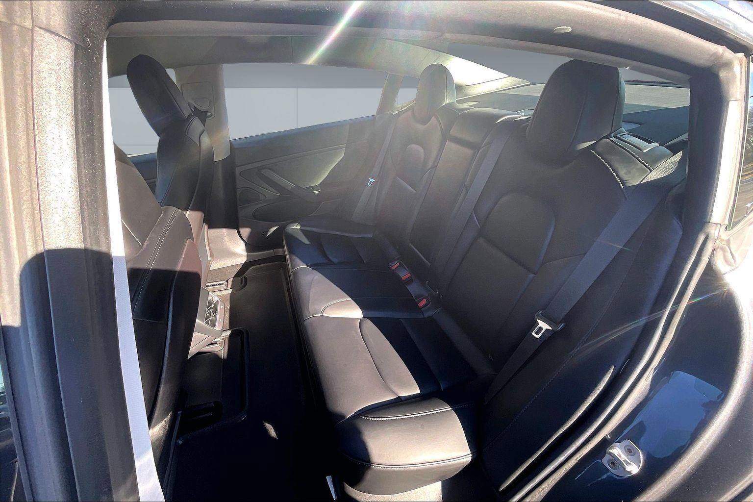 Used 2019 Tesla Model 3 Long Range image 25