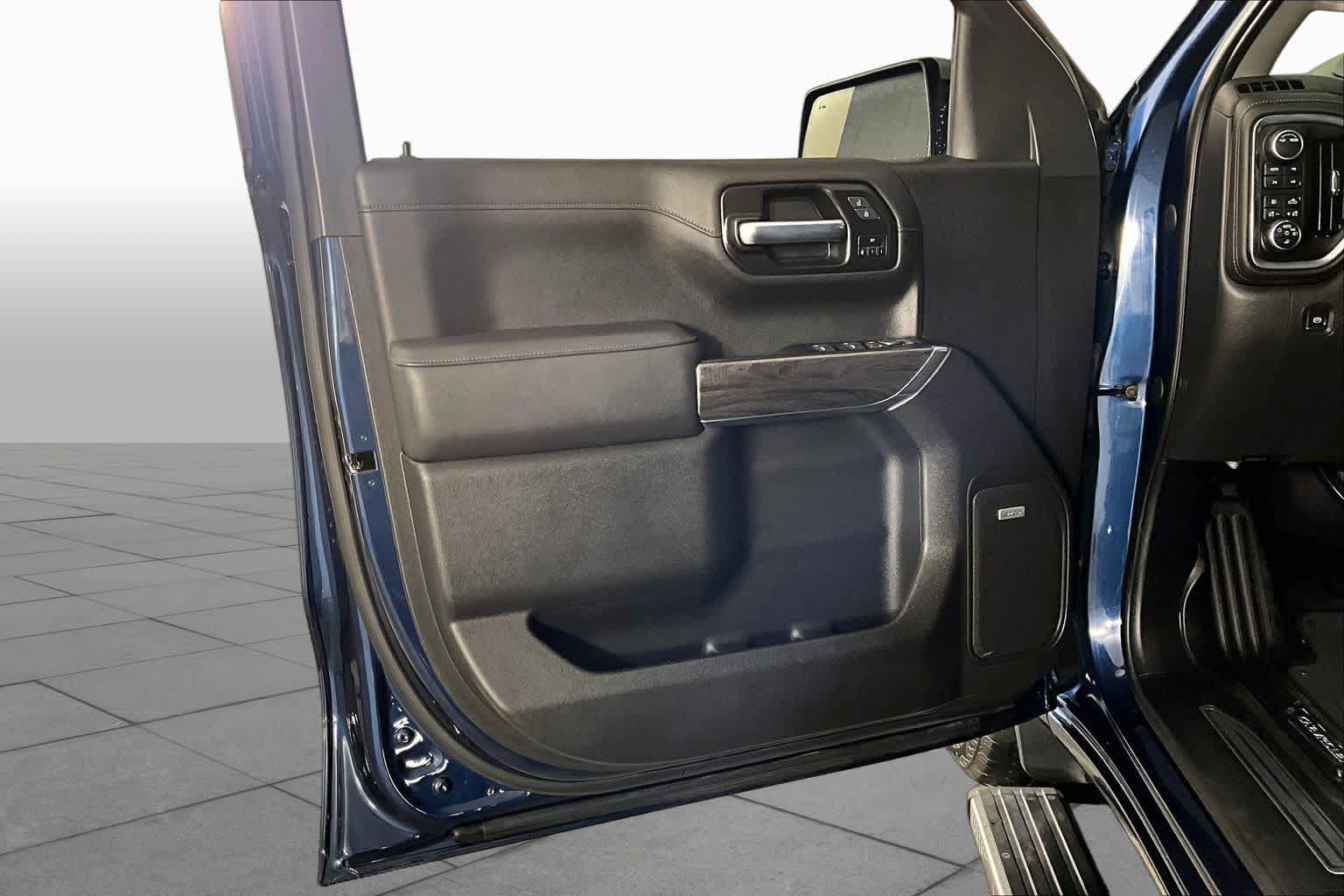 Certified 2022 Chevrolet Silverado 1500 LTZ w/ LTZ Premium Texas Edition AWD/4WD image 20