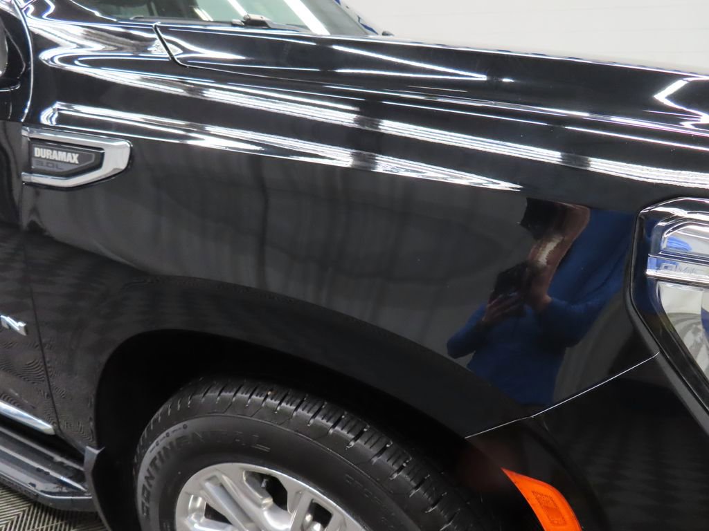 Used 2024 GMC Yukon SLT w/ SLT Luxury Package AWD/4WD image 38