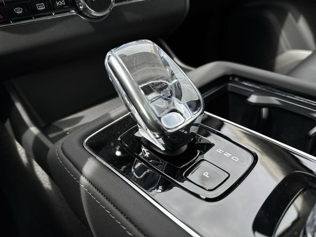 New 2026 Volvo XC90 B6 Ultra w/ Protection Package AWD/4WD image 16