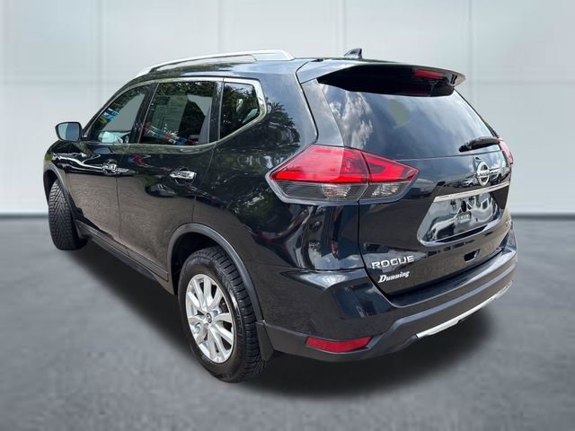 Used 2017 Nissan Rogue SV AWD/4WD image 2