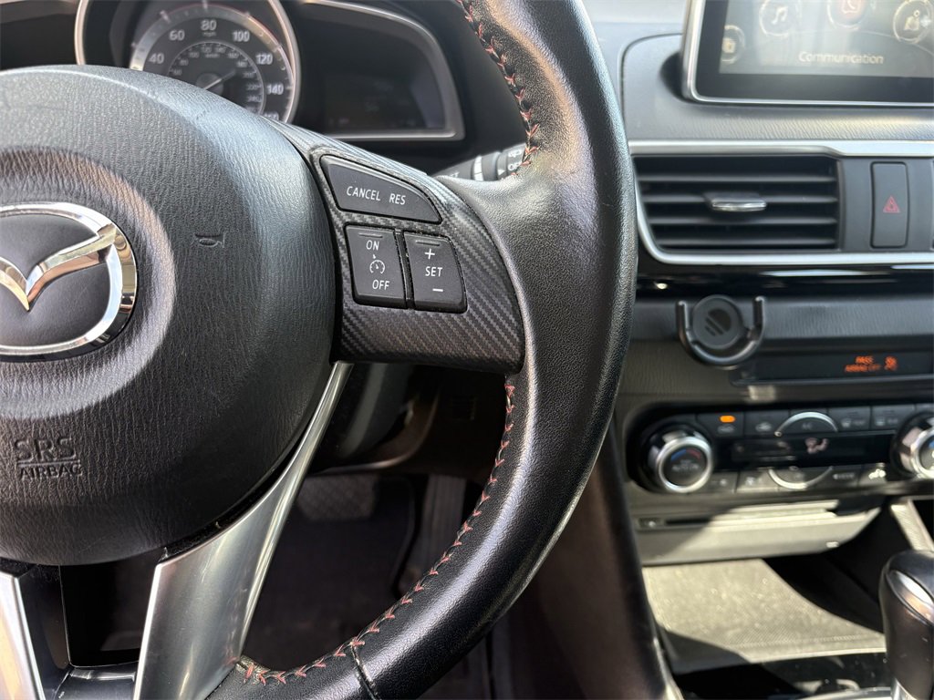 Used 2016 MAZDA MAZDA3 i Touring w/ Popular Equipment Package image 13