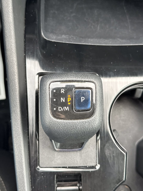 Used 2021 Nissan Rogue SV AWD/4WD image 28