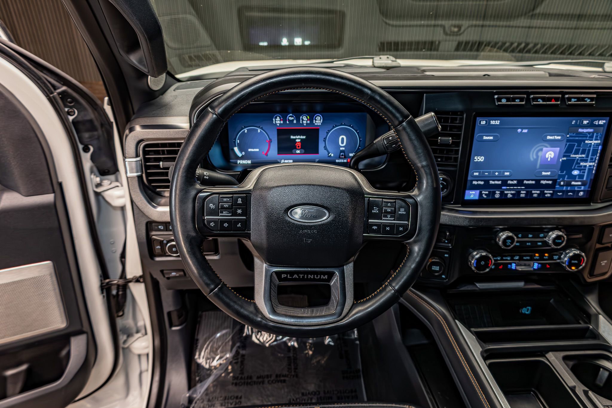 Used 2023 Ford F450 Platinum w/ FX4 Off-Road Package image 16