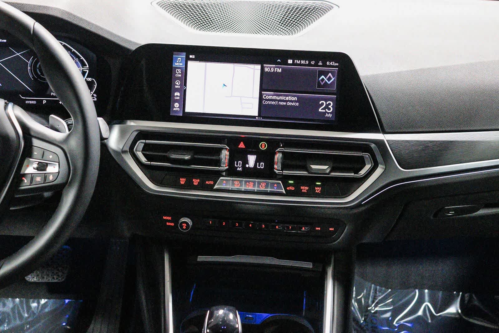 Used 2022 BMW 330e RWD image 14