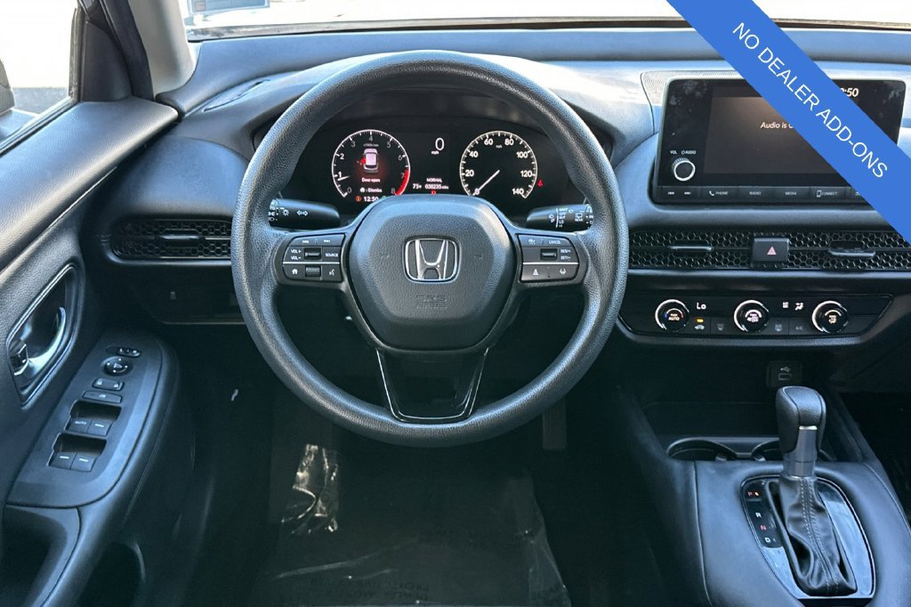 Used 2023 Honda HR-V LX image 13