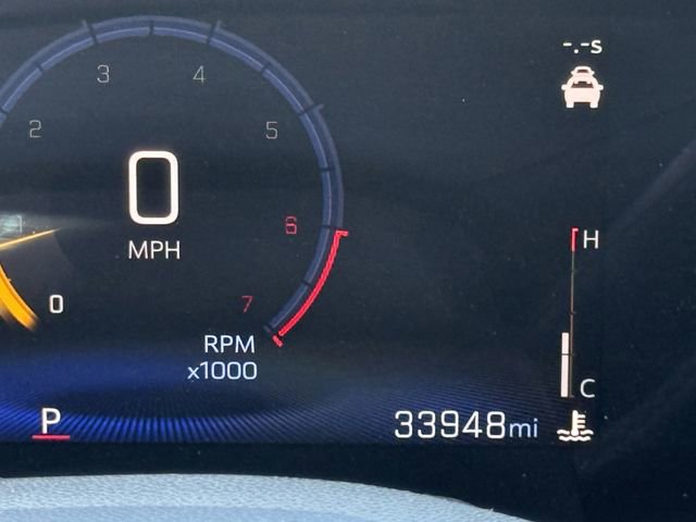 Certified 2025 Chevrolet Trax LT w/ LT Convenience Package FWD image 18