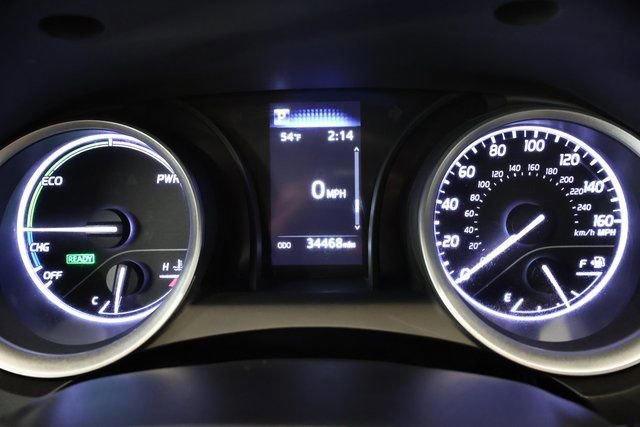 Used 2022 Toyota Camry LE image 19