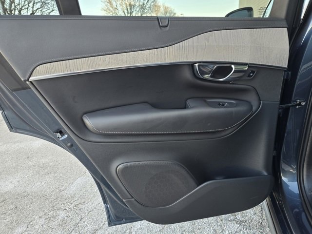 Used 2022 Volvo XC90 T8 Inscription image 33