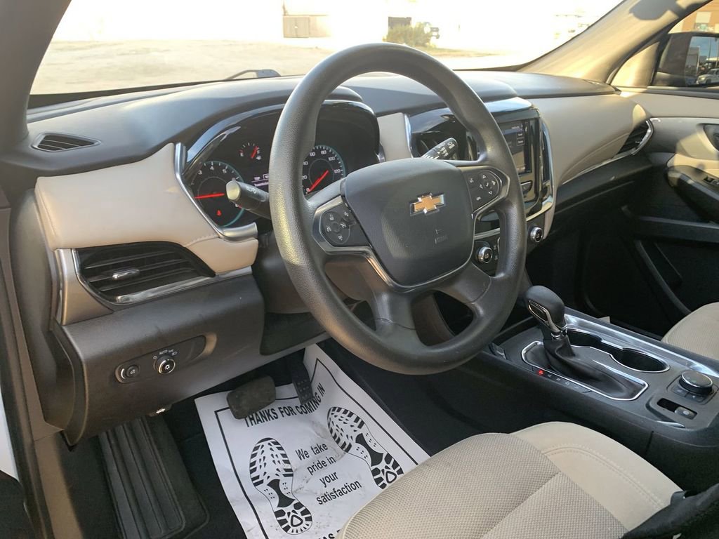 Certified 2023 Chevrolet Traverse LS w/ LPO, Cargo Package image 8