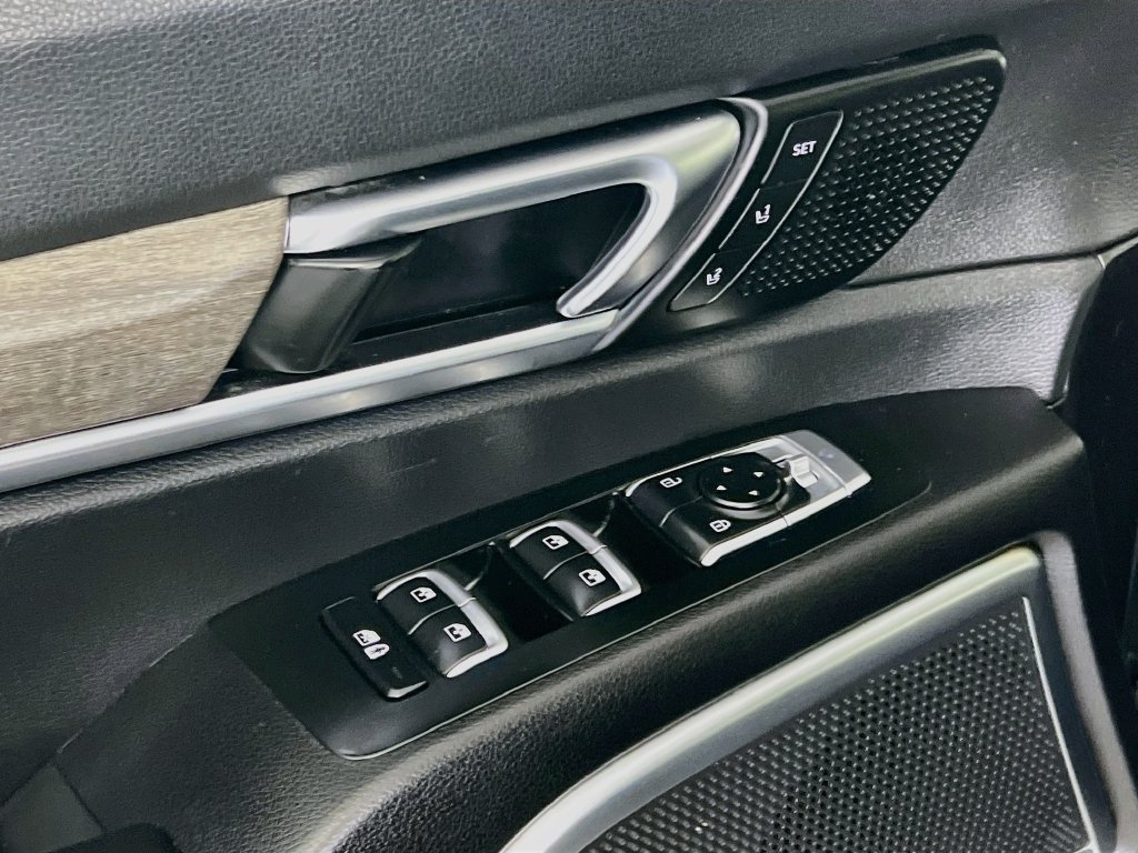 Certified 2021 Kia Telluride SX w/ SX Prestige Package AWD/4WD image 19