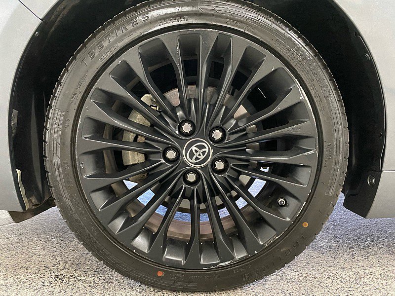 Used 2016 Toyota Avalon Limited w/ Protection Package image 23