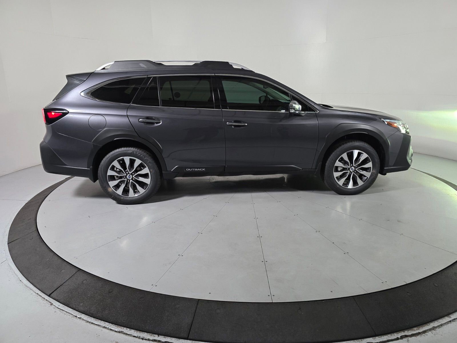 New 2025 Subaru Outback Touring XT w/ Popular Package #2 image 6