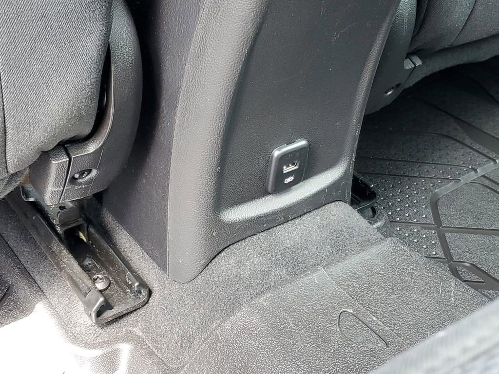 Used 2018 Chevrolet Cruze LT FWD image 26