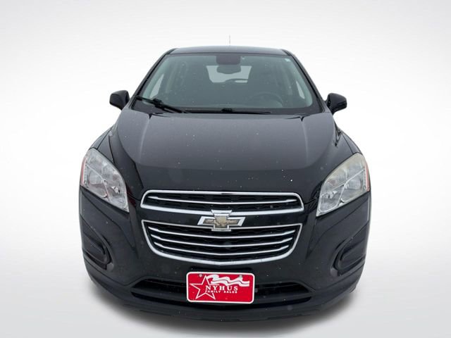 Used 2015 Chevrolet Trax LS AWD/4WD image 2