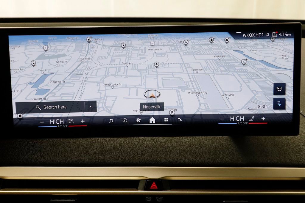 Used 2025 BMW iX xDrive50 image 11