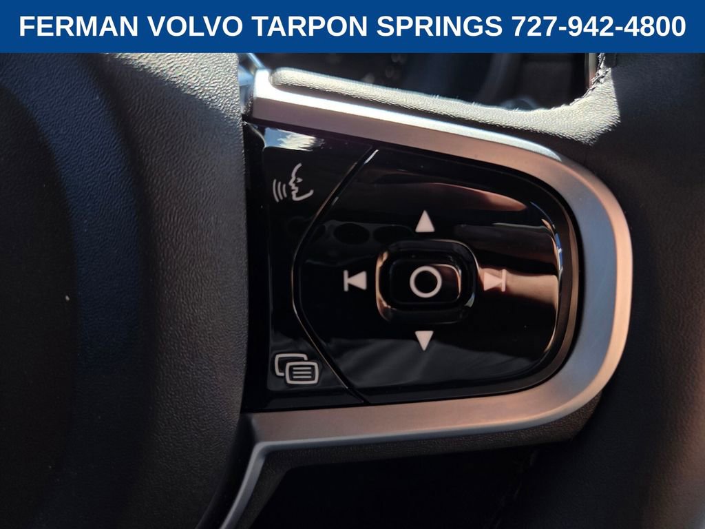 New 2026 Volvo XC90 B5 Core image 29