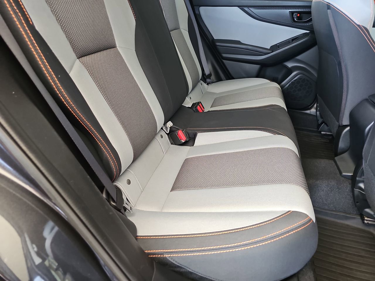 Used 2018 Subaru Crosstrek 2.0i Premium image 18