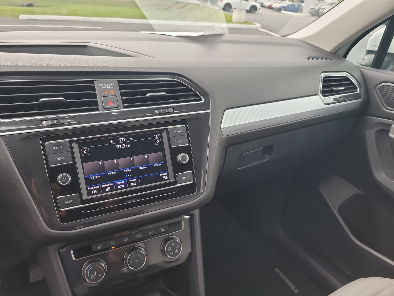 Used 2023 Volkswagen Tiguan S FWD image 19