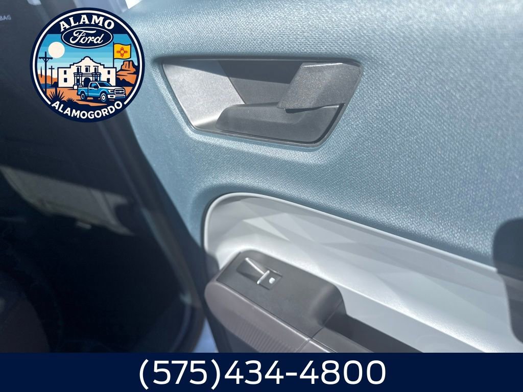 New 2025 Ford Maverick XL image 14