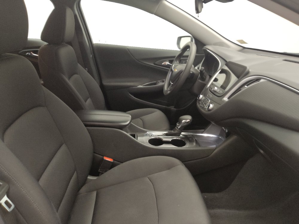 Used 2023 Chevrolet Malibu LT image 21