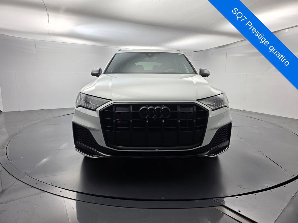 Used 2023 Audi SQ7 Prestige w/ Prestige Package AWD/4WD image 2