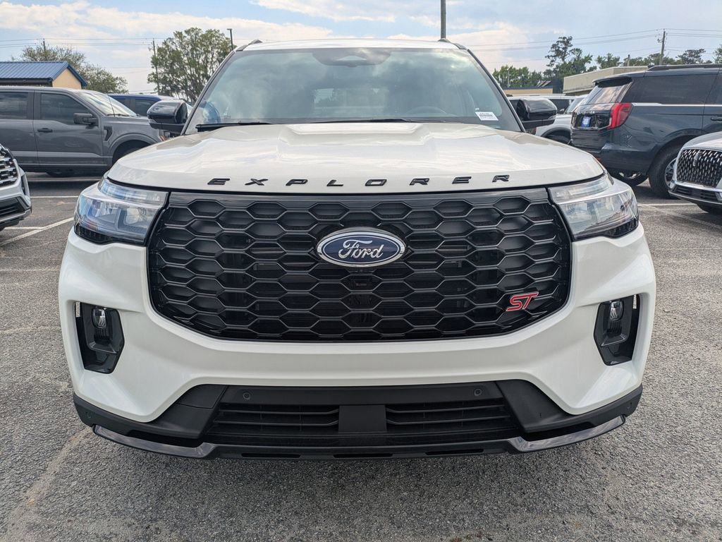 New 2026 Ford Explorer ST RWD image 8