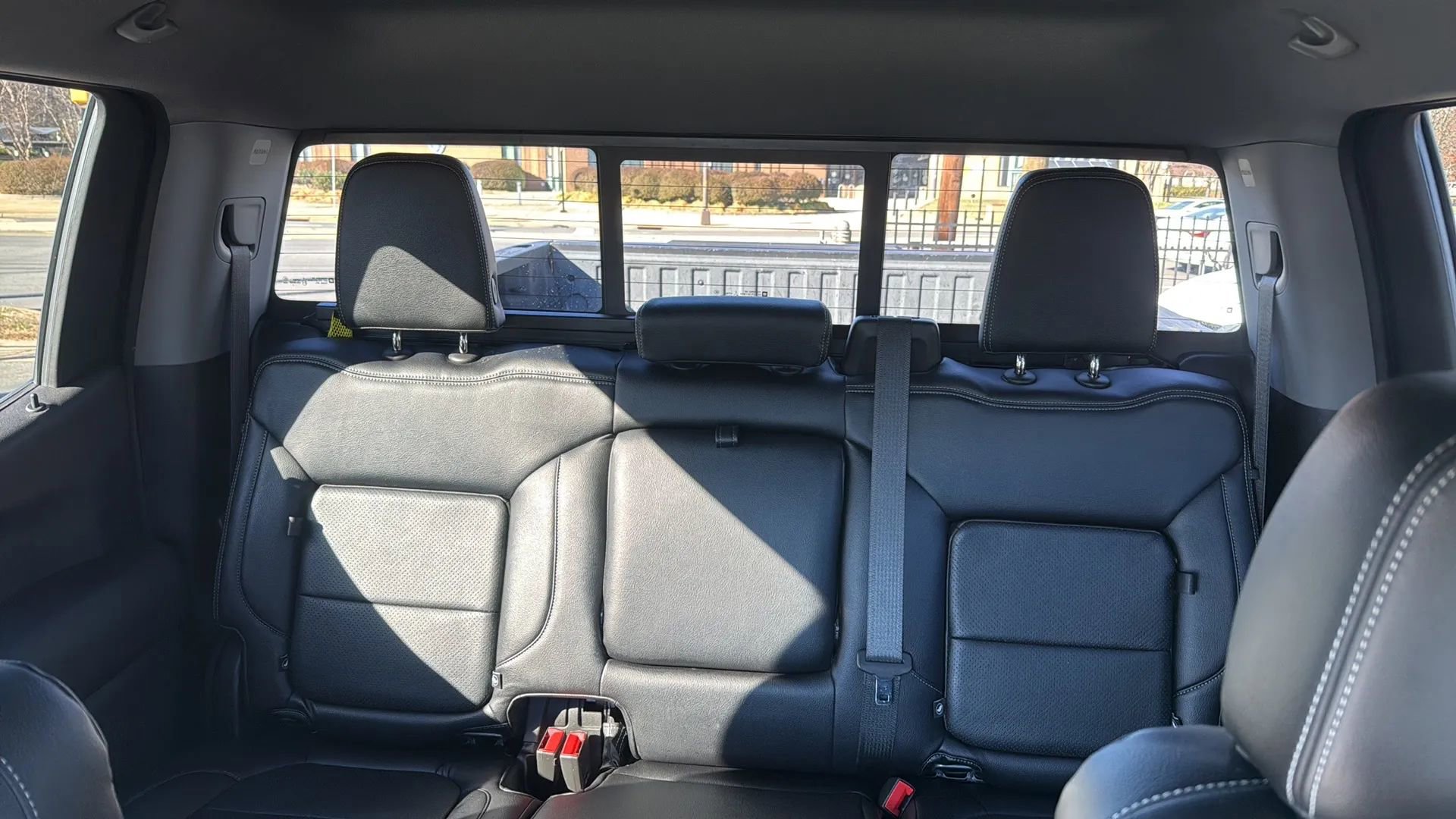 Used 2020 Chevrolet Silverado 1500 LT w/ All-Star Edition image 16